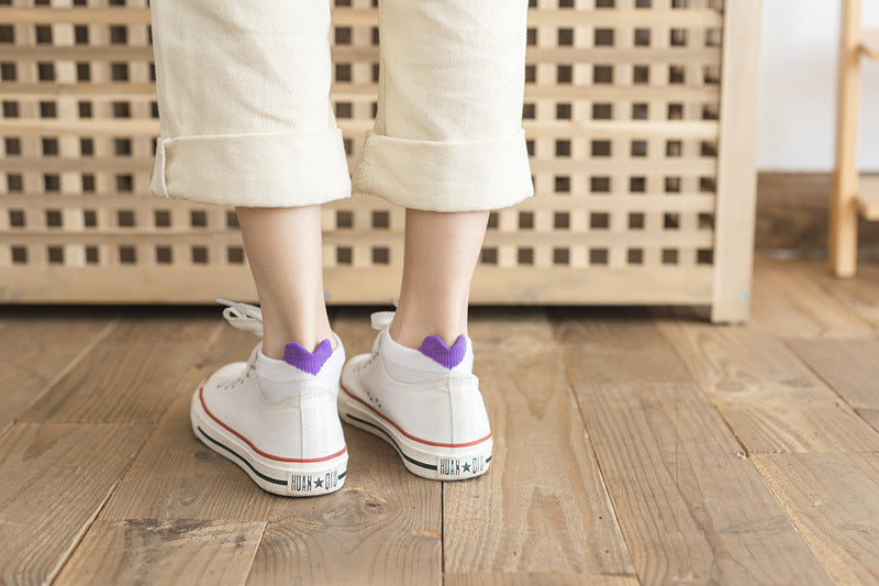 Spring/summer women's socks, solid color, three-dimensional design.