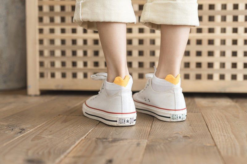 Spring/summer women's socks, solid color, three-dimensional design.