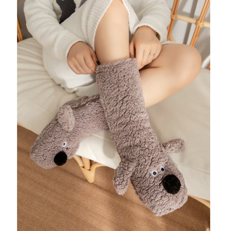 Chaussettes chien mignon en peluche