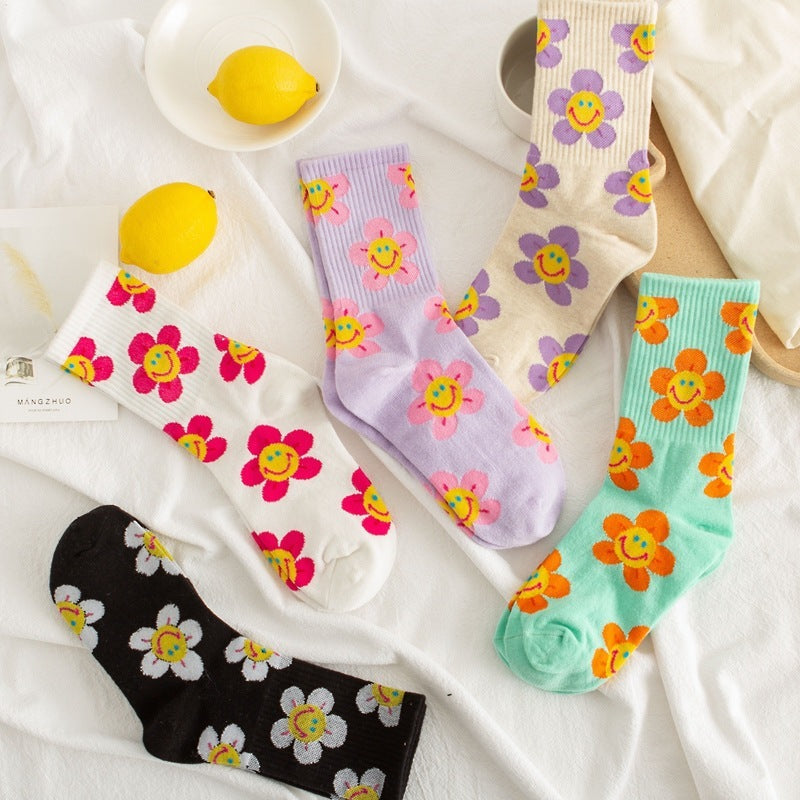 La traduction en français de "Socks Women's Smiling Flower FemalChaussettes Femmes Fleur Souriante Chaussettes Femmes Tournesol Chaussettes Jacquard