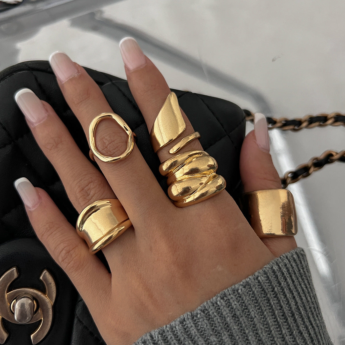 Bague ouverte géométrique irrégulière style minimaliste tendance