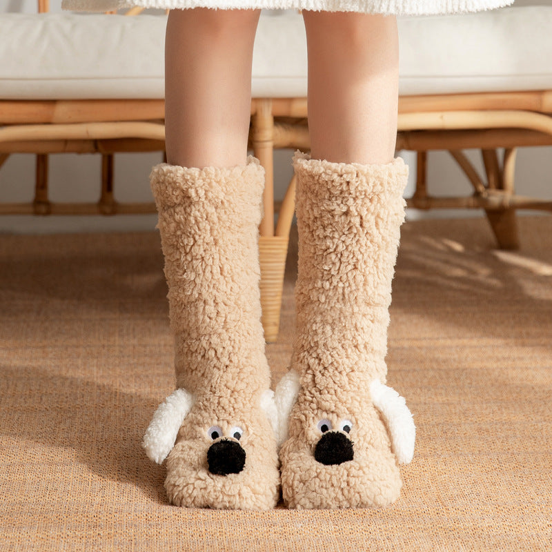 Chaussettes chien mignon en peluche