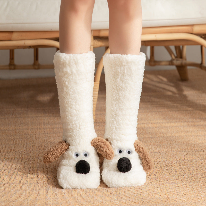 Chaussettes chien mignon en peluche